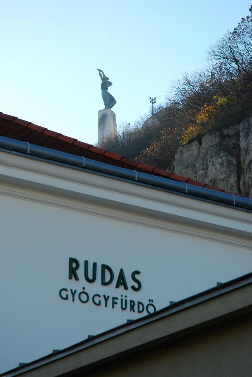 Hotel Orion Várkert Budapest Exterior foto